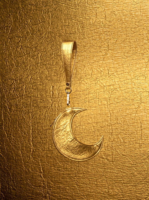 Gleaming Gold